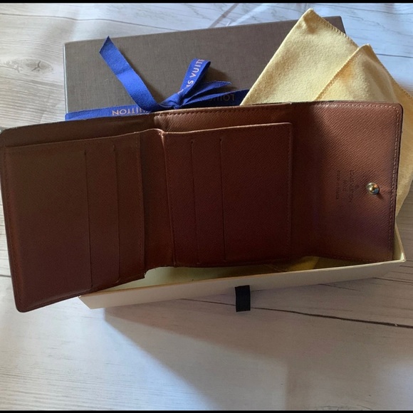 💯 %AUTHENTIC LUIS VUITTON MONOGRAM ELIZE WALLET - Picture 4 of 10